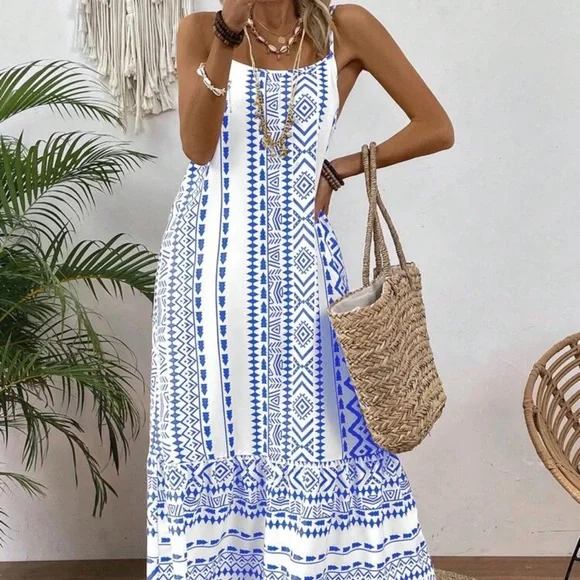 Emery Rose Loose fit geometric pattern printed Blue and White Maxi Dress - Picture 7 of 12